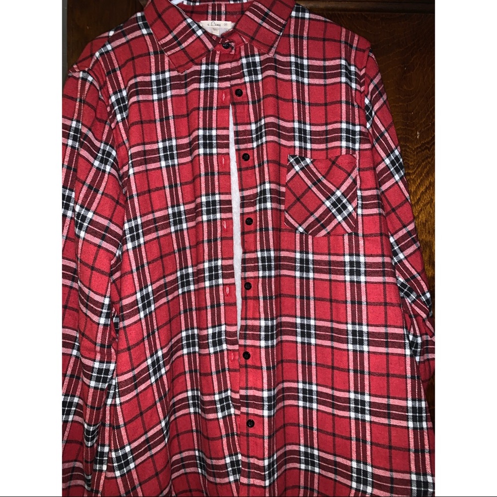 Plaid fleece lined top